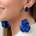 Blu Bellflower Dangle Earrings - Simply Whispers